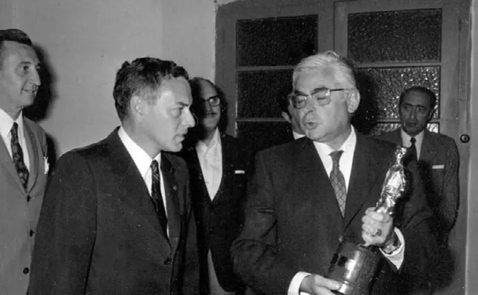 ELIAS AGUIRREZABAL - Celedones de Oro